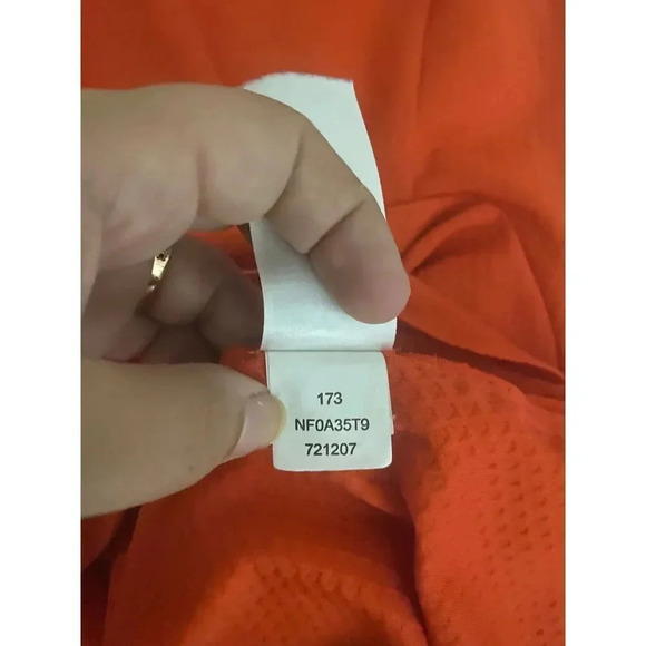 The North Face Women’s Orange Pullover Athletic Hoodie Size Medium - Picture 4 of 8